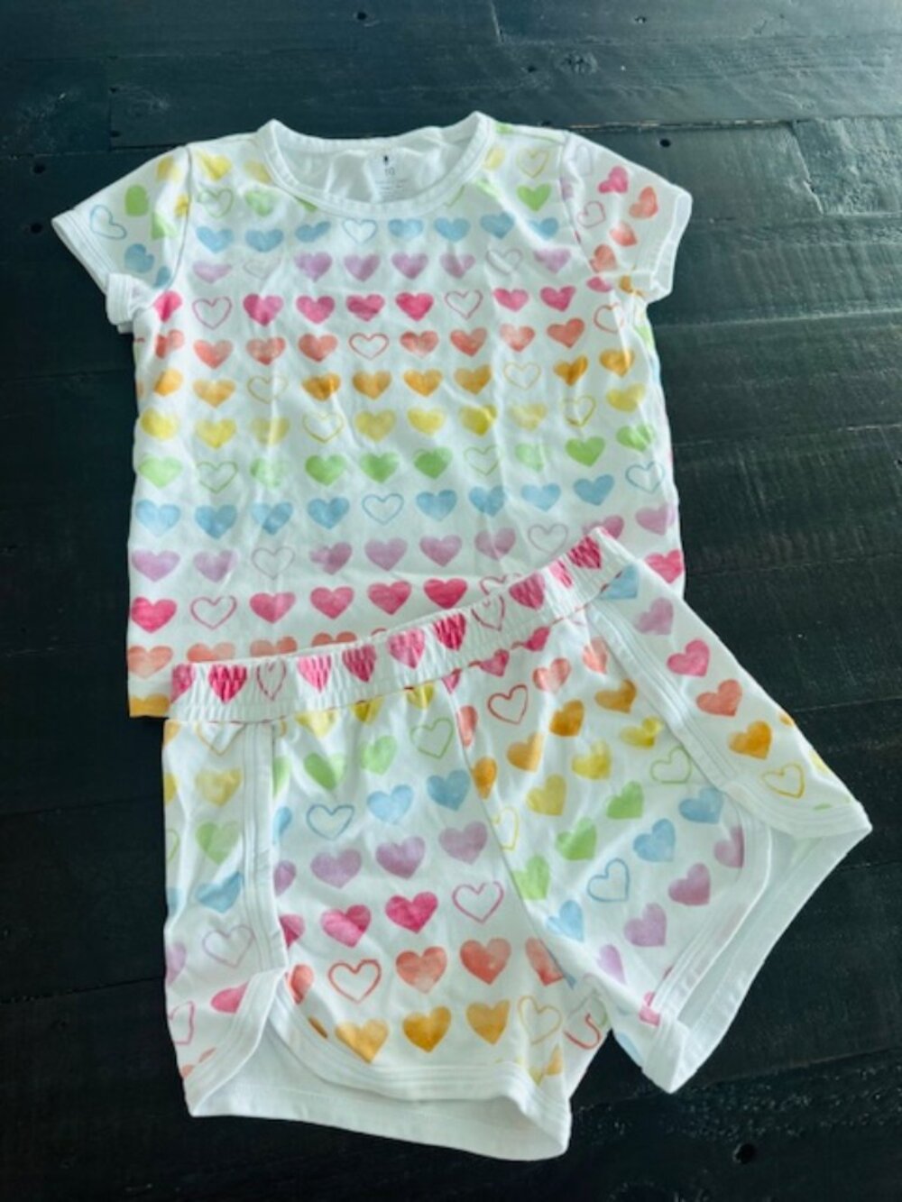Roller Rabbit Kids Watercolor Hearts Playa Set Rainbow sz.10